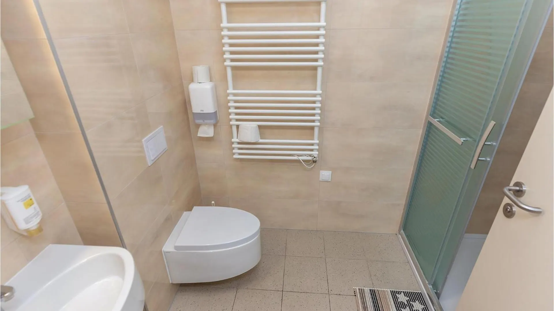 1 Bedroom Nice Apartment In Crikvenica 0*,