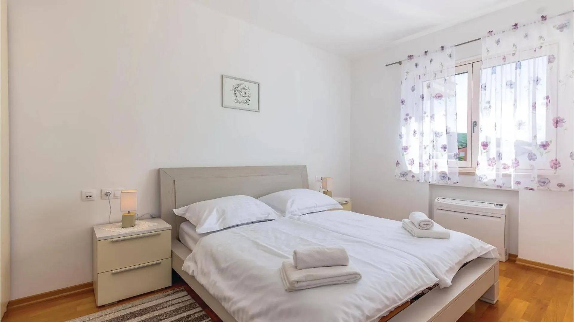 1 Bedroom Nice Apartment In Crikvenica